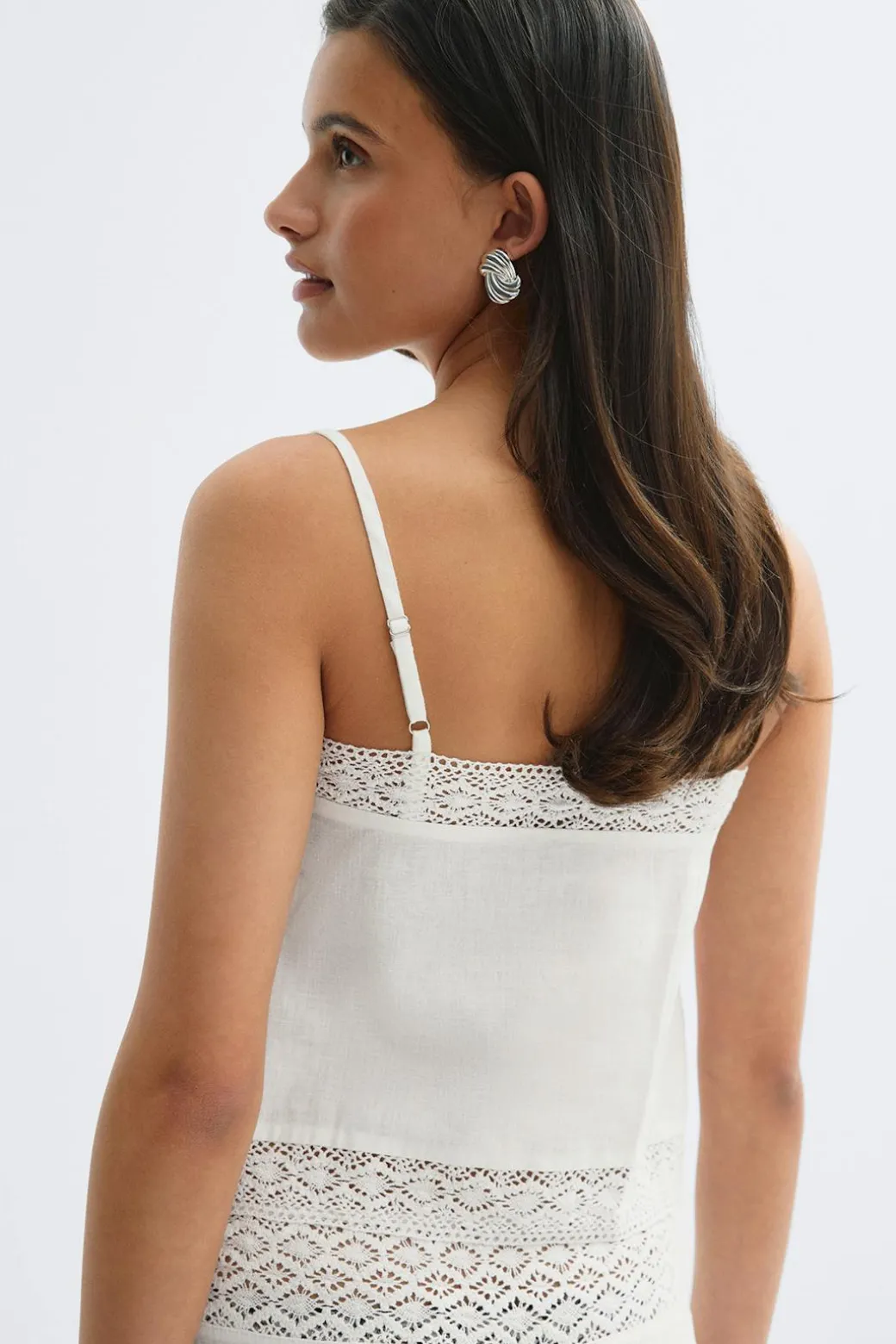 14+ crochet linen blend top