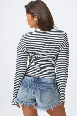 14+ fitted long sleeve top