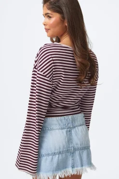 14+ fitted long sleeve top
