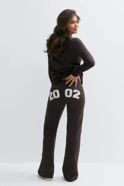 14+ low flare sweatpants