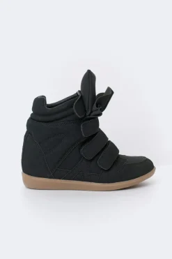 14+ wedge sneakers