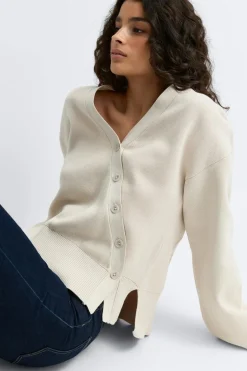 Asymmetric knitted cardigan