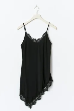 Asymmetric lace singlet