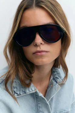 Aviator sunglasses