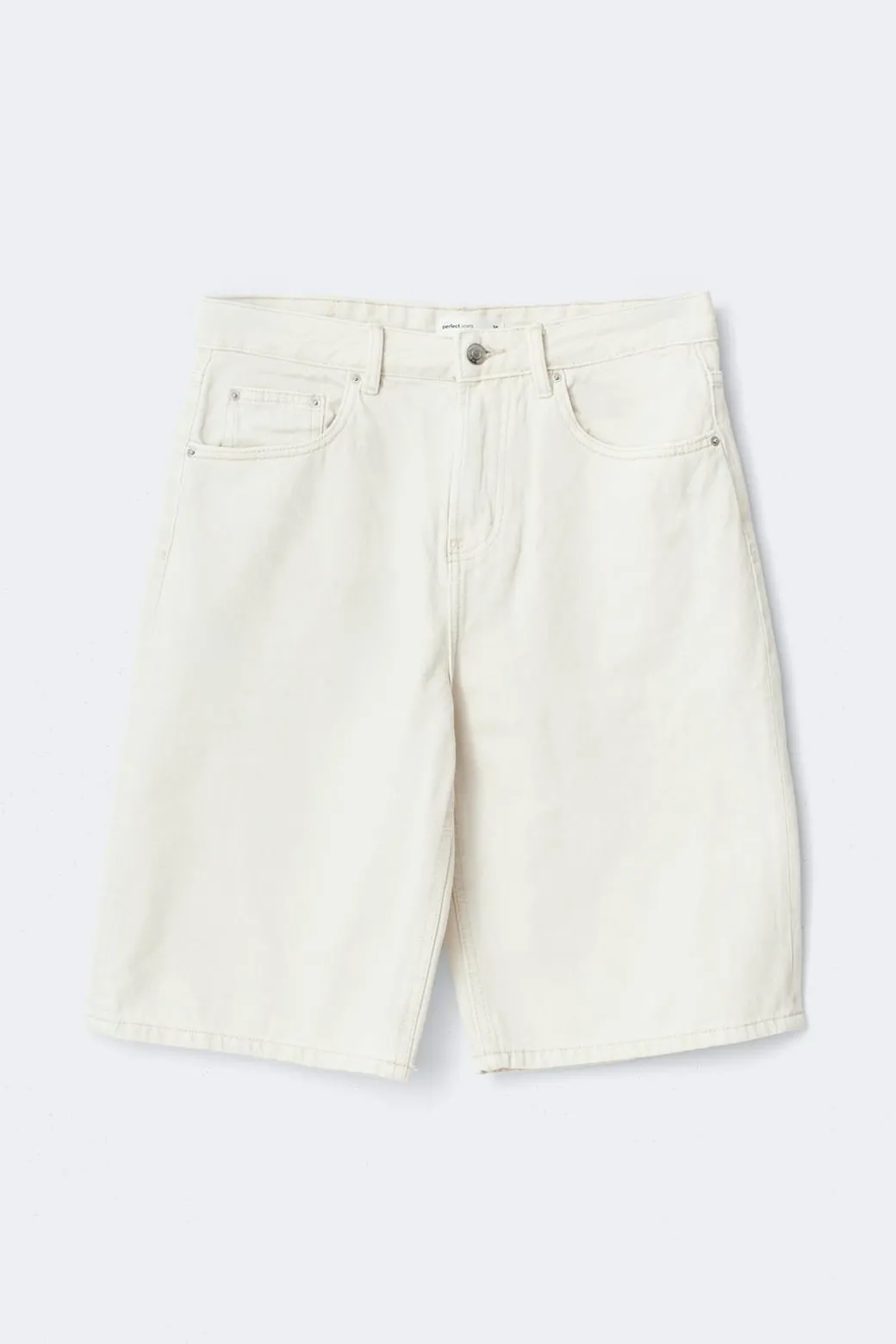 Baggy denim shorts