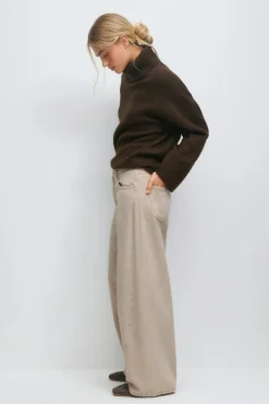 Barrel balloon jeans