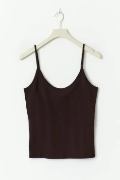 Basic strap singlet