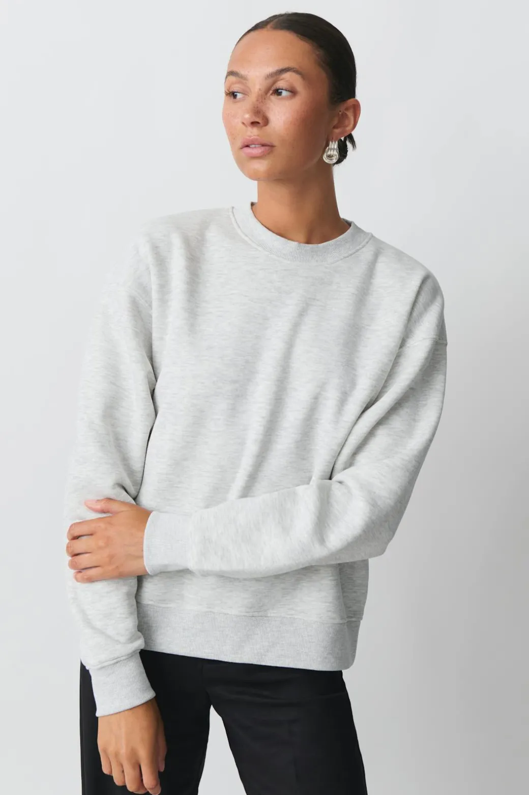 Basic sweater