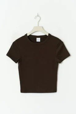 Basic tight top