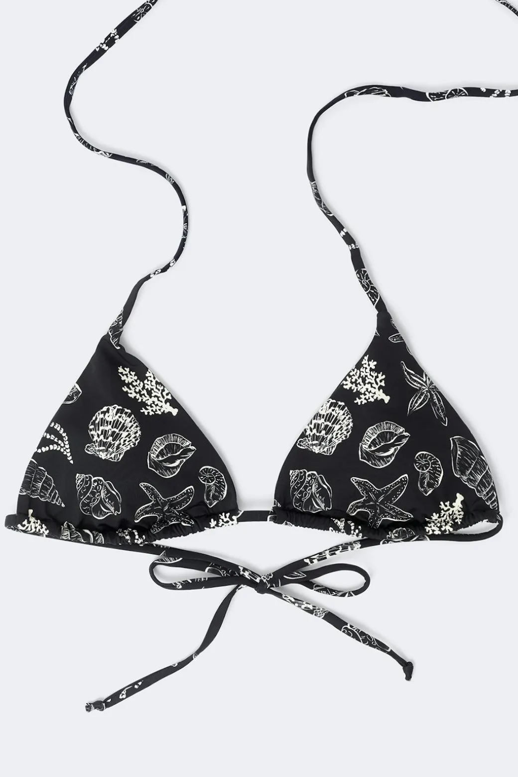 Bikini triangle top