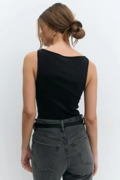 Boatneck tanktop