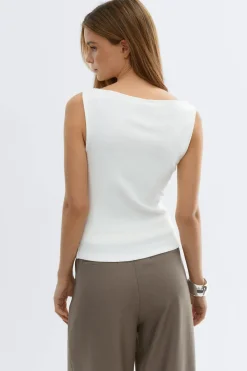 Boatneck tanktop