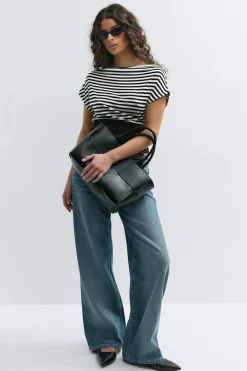 Boatneck top