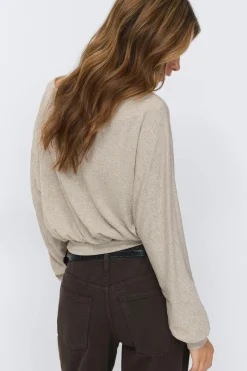 Boatneck top