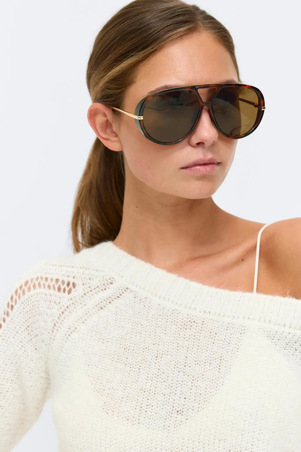 Bold aviator sunglasses