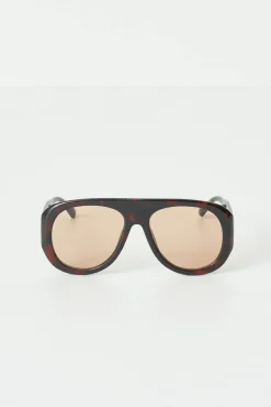 Bold aviator sunglasses
