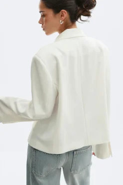 Boxy blazer