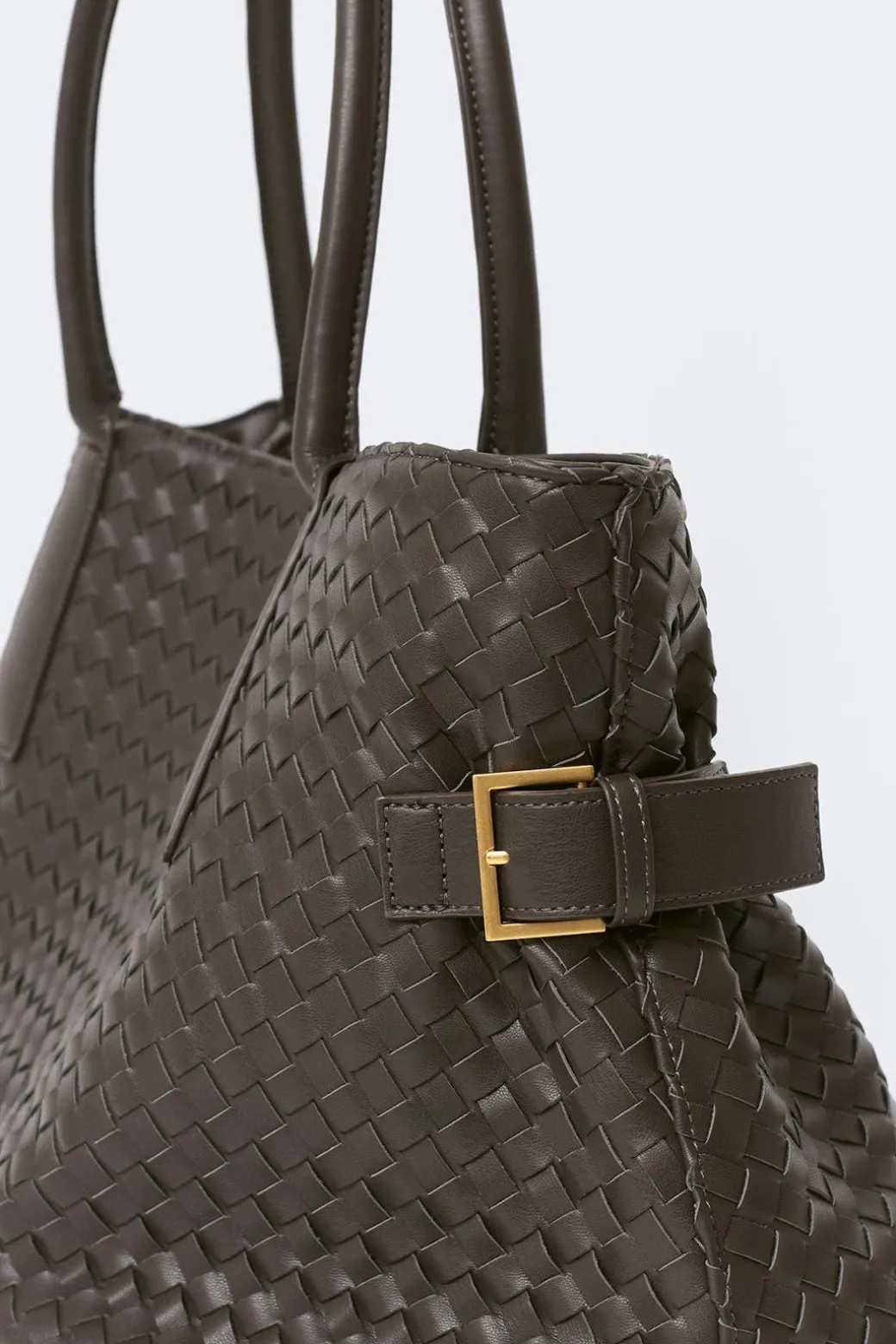 Braided tote bag