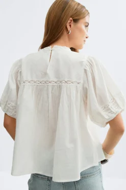 Broderie anglaise blouse