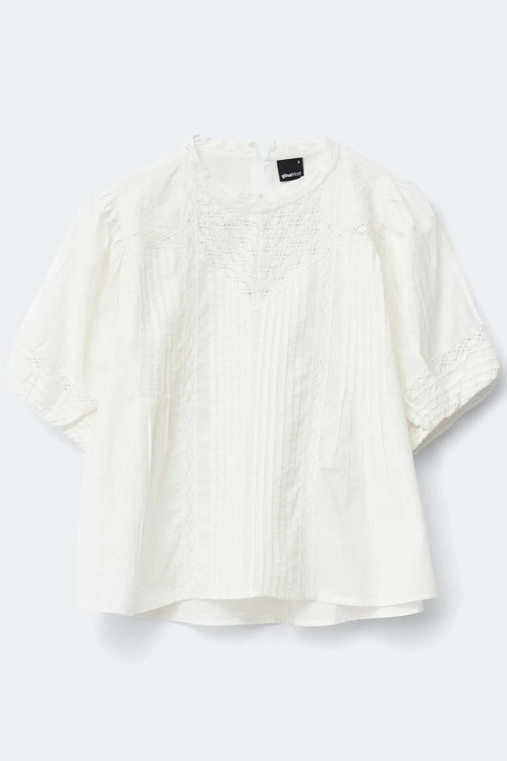 Broderie anglaise blouse