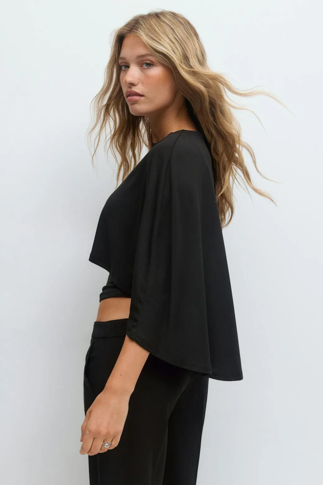 Cape top