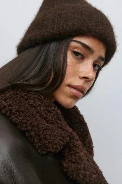 Chunky hairy beanie