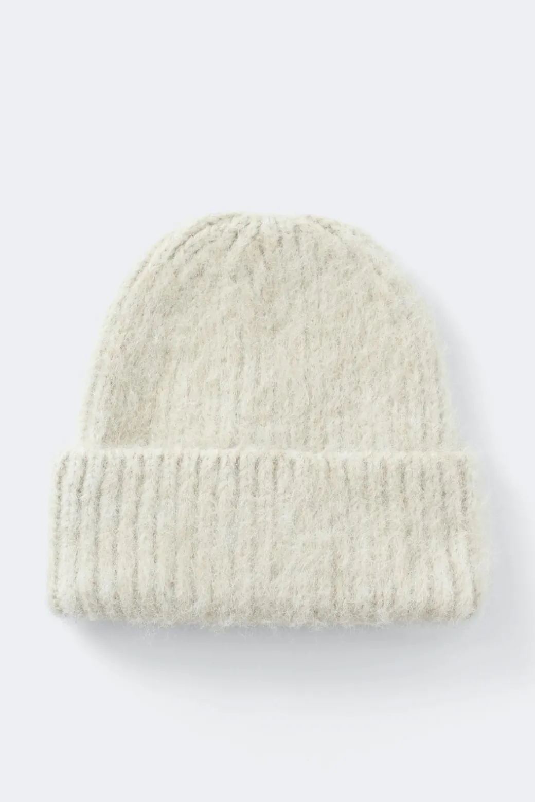 Chunky hairy beanie