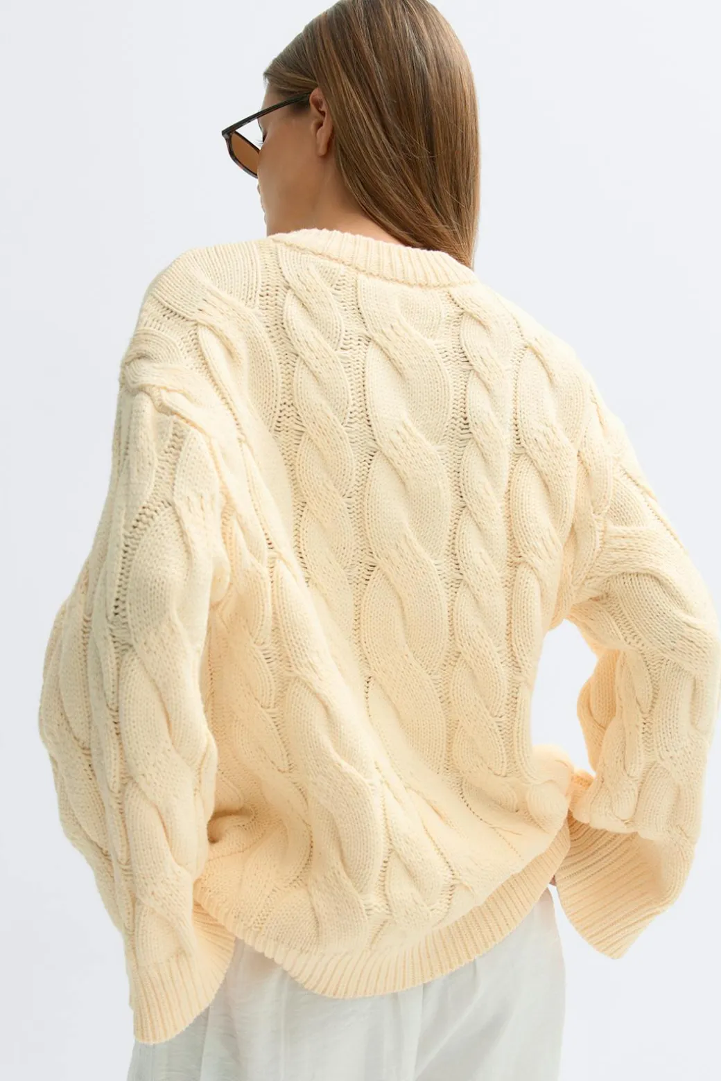 Chunky knitted cable cardigan