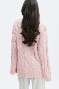 Chunky knitted cable cardigan