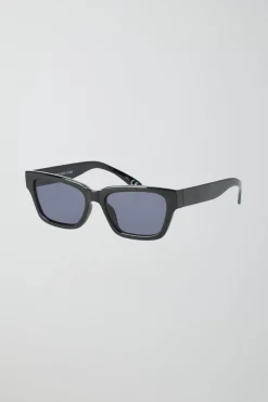 classic sunglasses