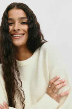 Crew neck knitted sweater