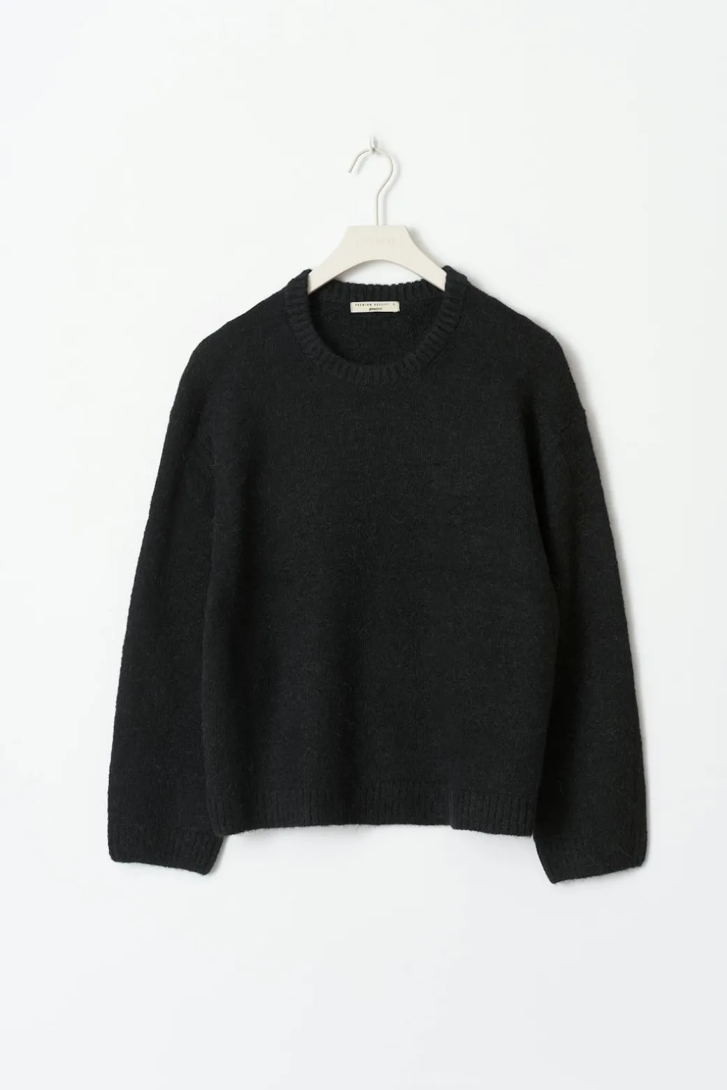 Crew neck knitted sweater