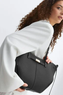 Detail midi bag