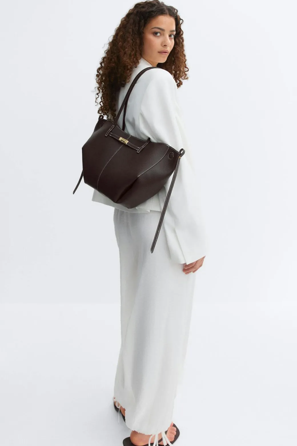 Detail midi bag