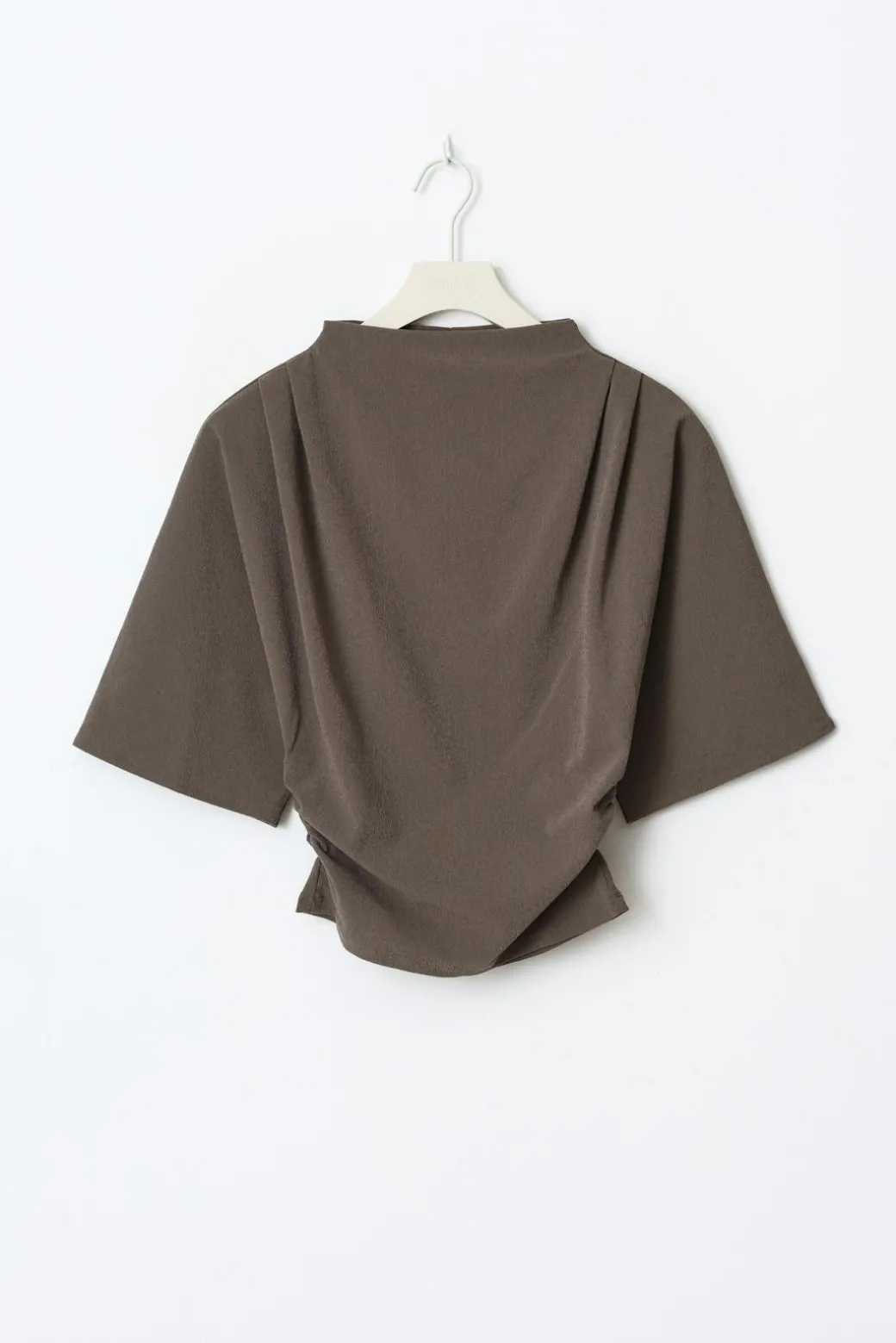 Drapy top