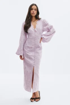 Embroidery dress
