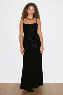 Embroidery dropped waist dress