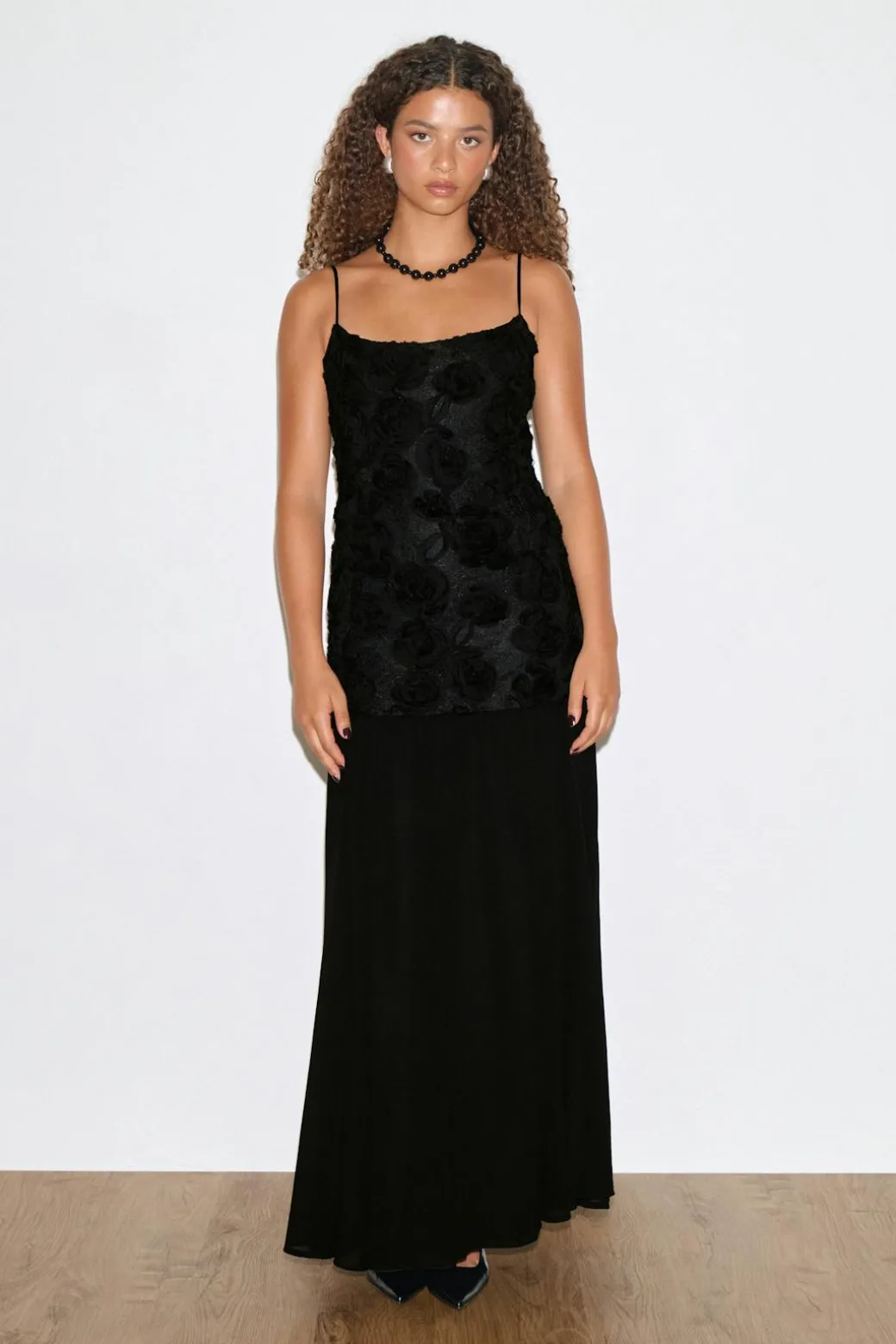 Embroidery dropped waist dress