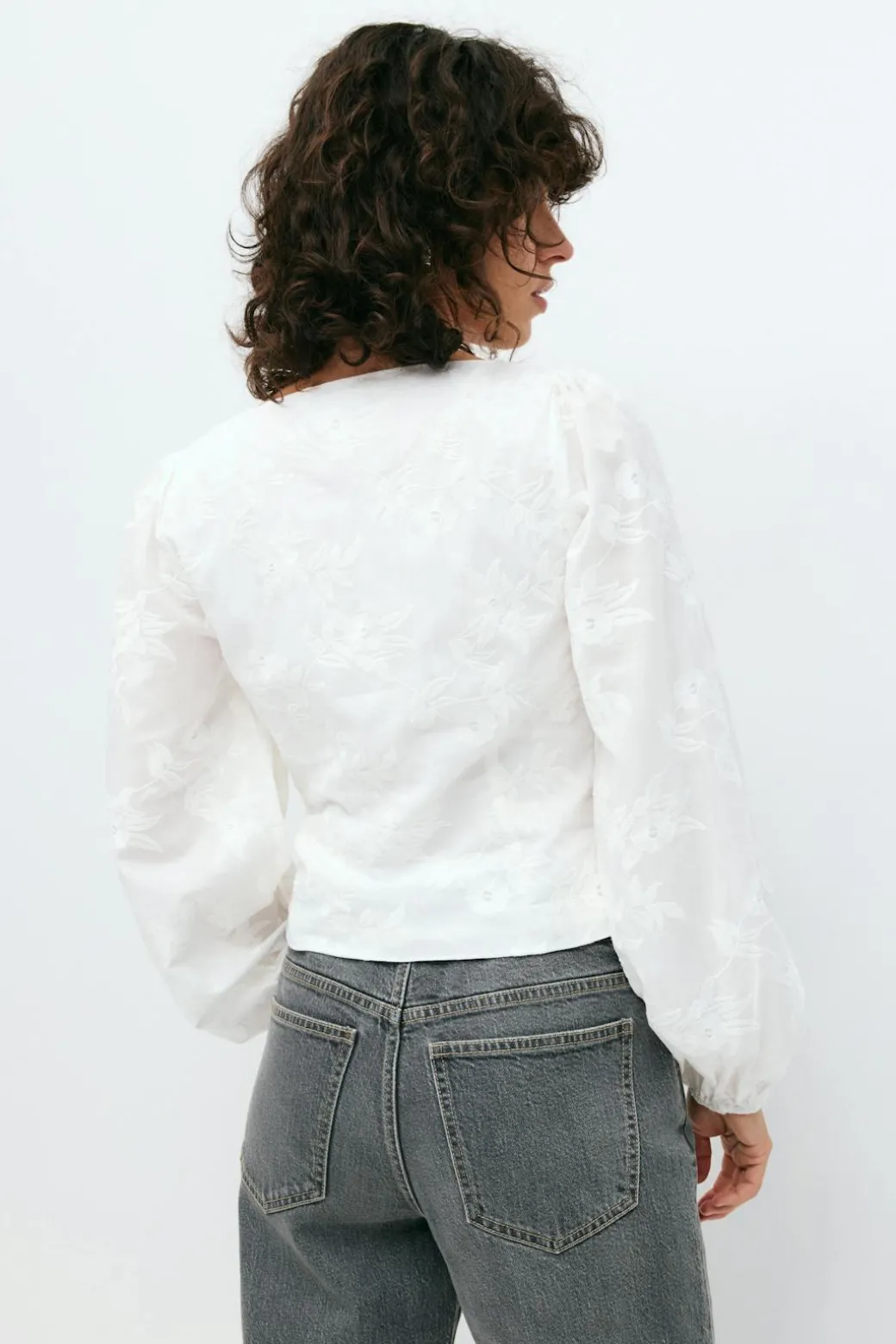 Embroidery top
