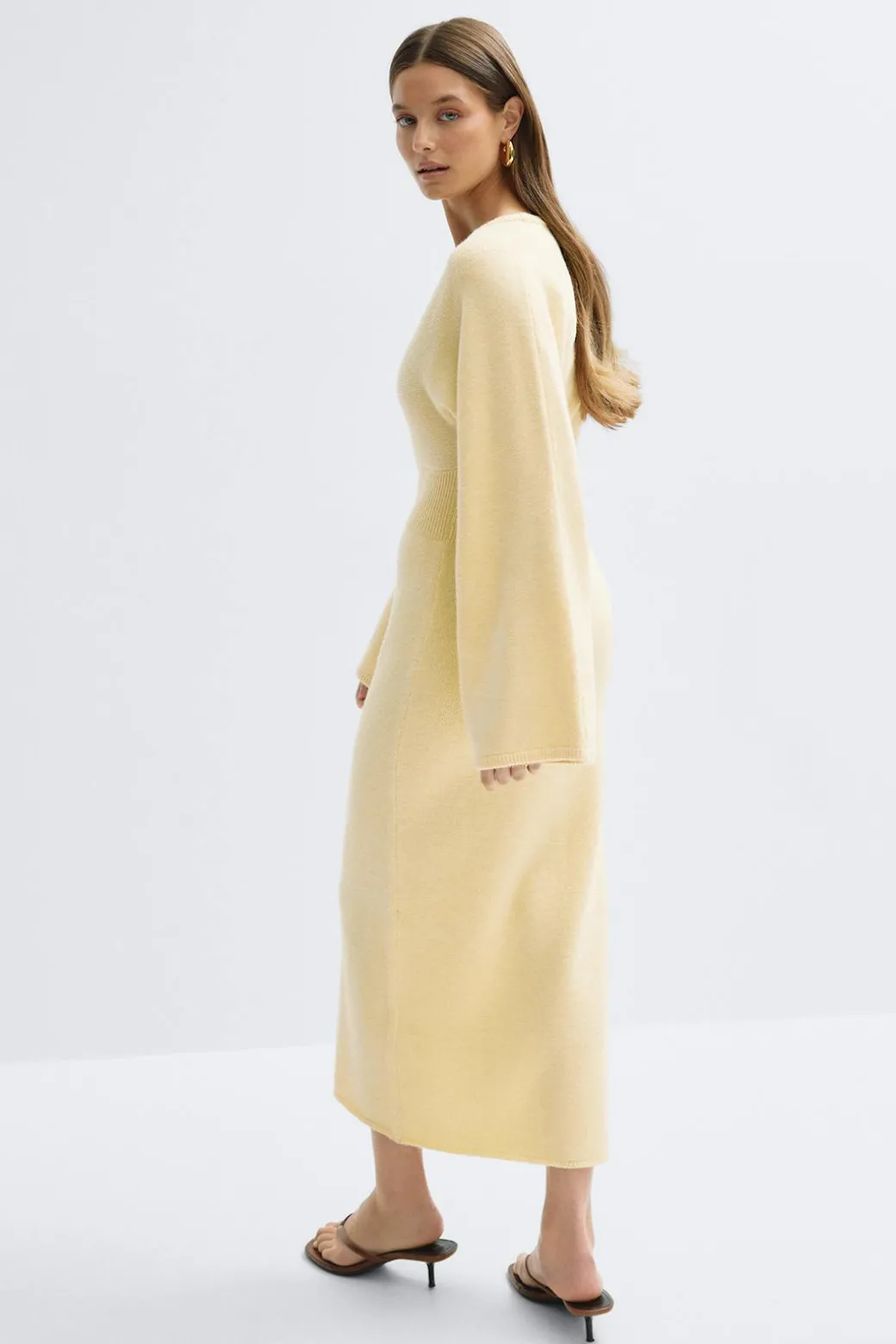 Fitted knitted dress