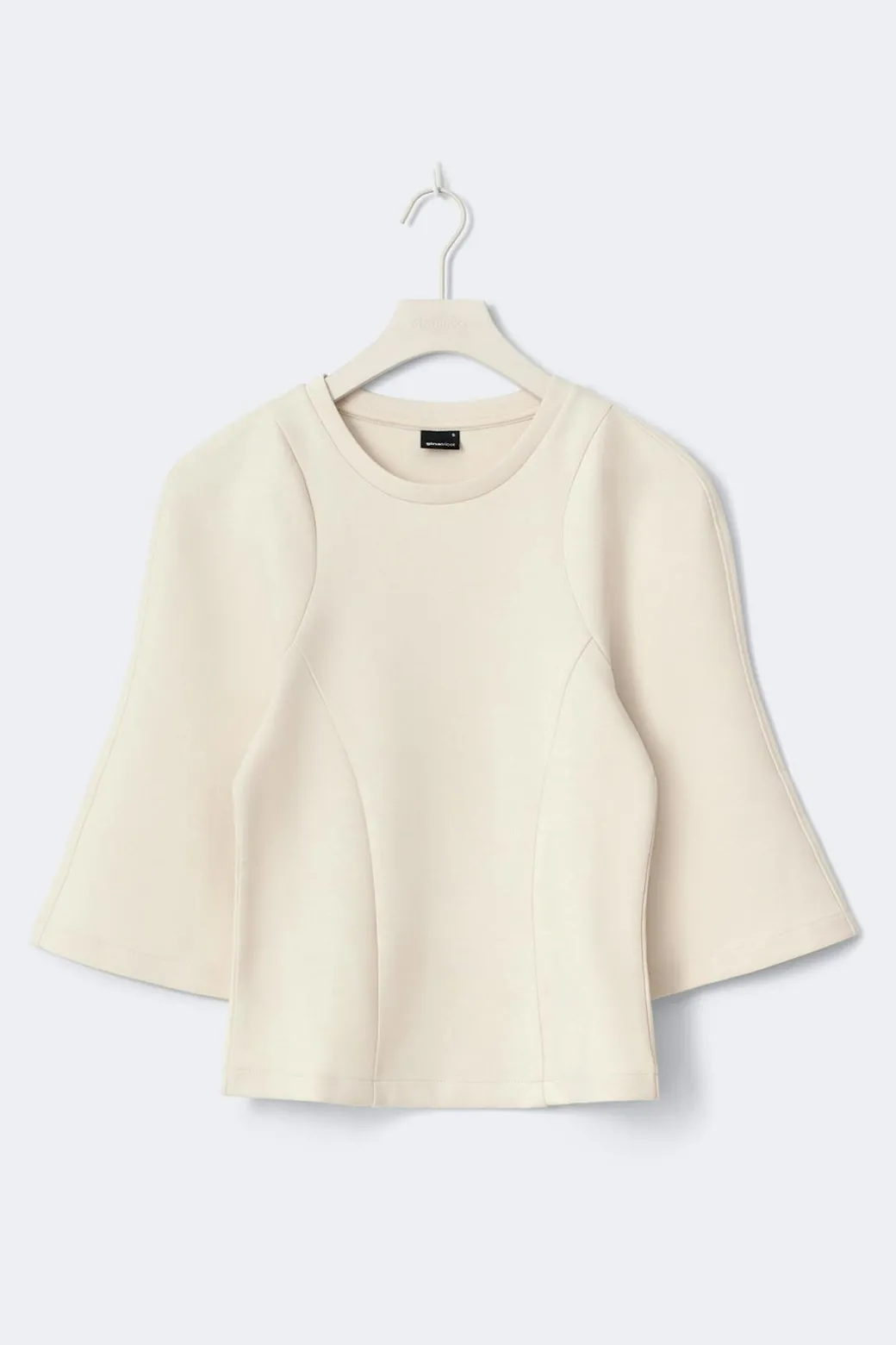 Fitted top