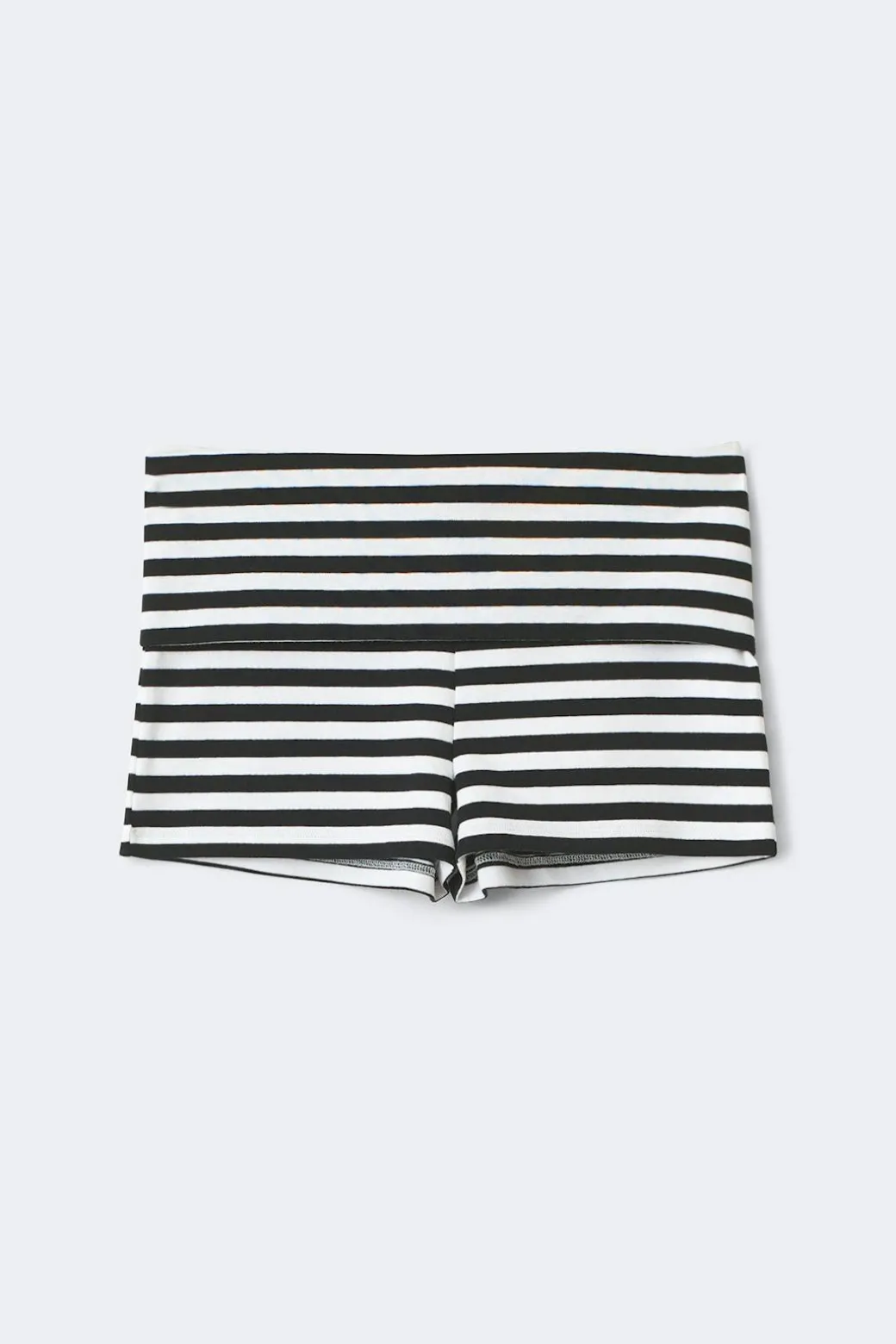 Folded hotpants