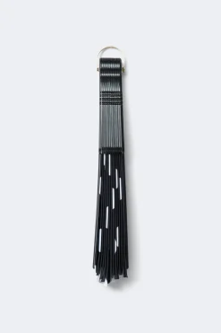 Folding hand fan