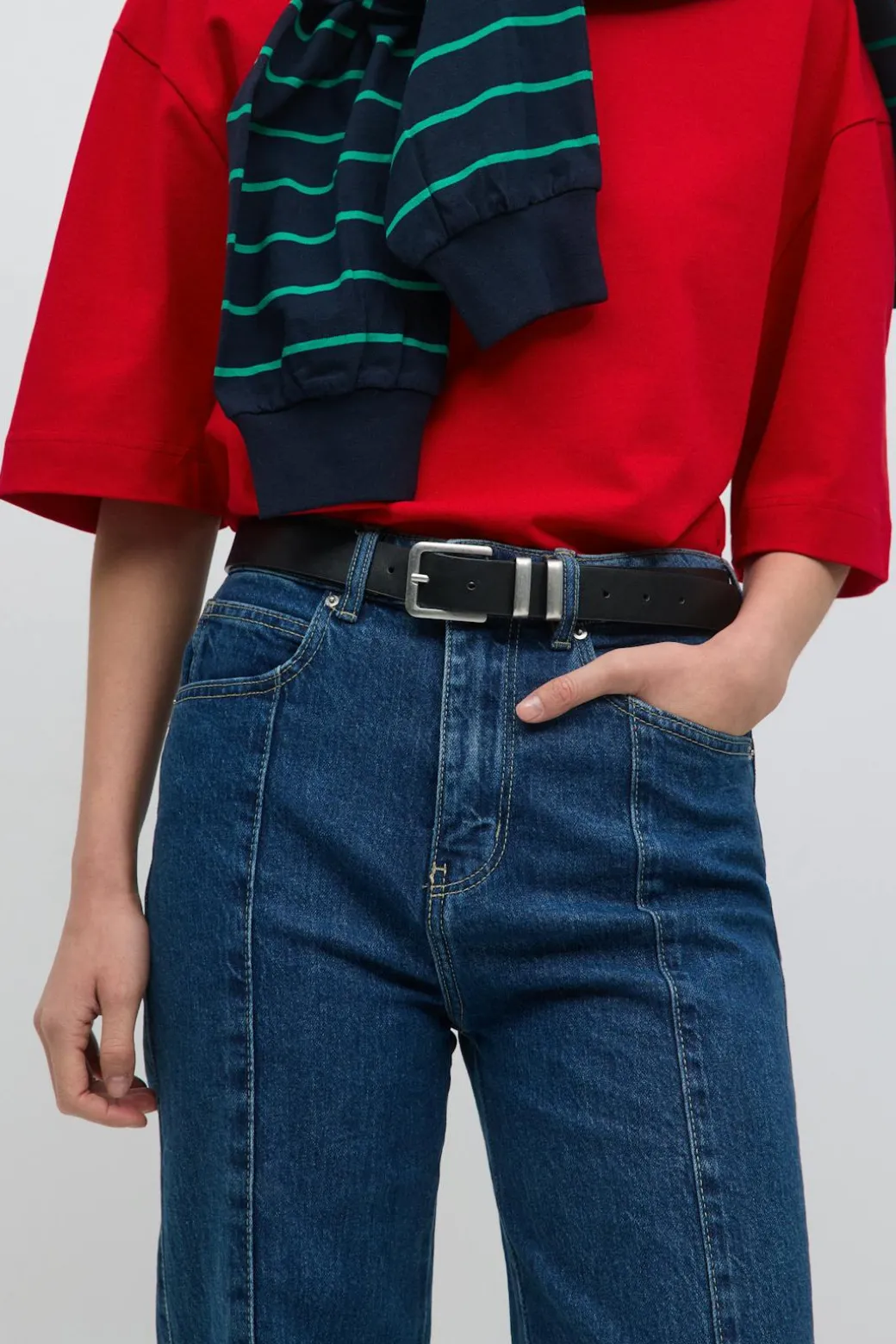 Front seam jeans