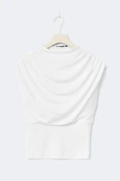 Funnel neck top