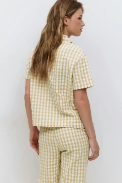 Gingham seersucker shirt