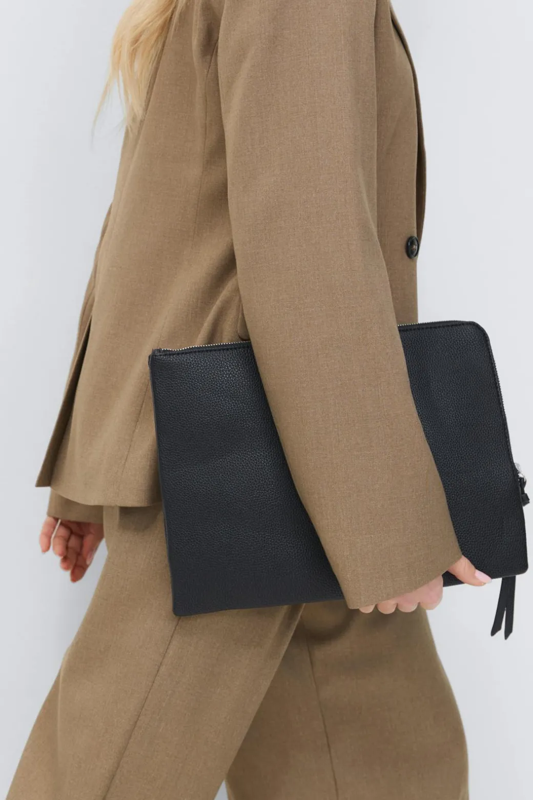 Grained pu laptop case