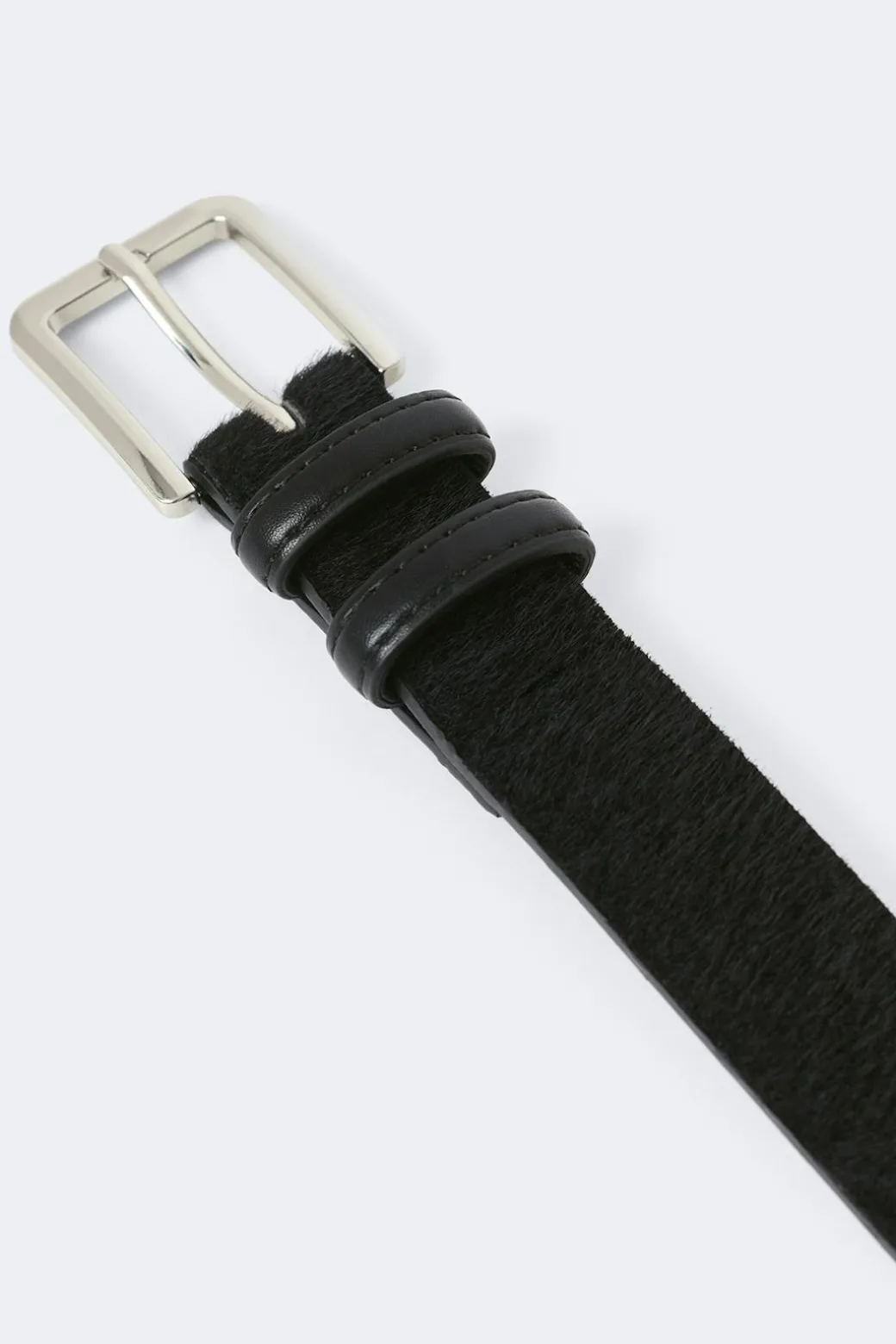 Hair-on hip belt