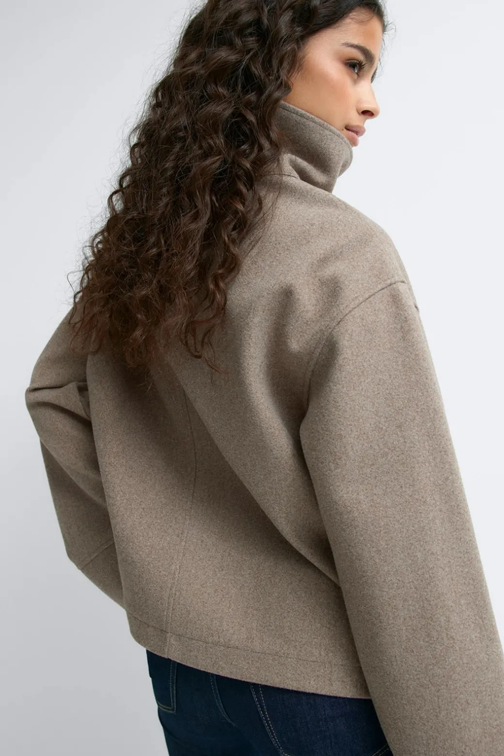 High neck short felt jacket
