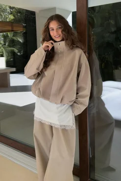 High neck short jacket